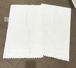 Vintage WestPoint Stevens Standard Pillowcases Pair White Eyelet Embroidered USA